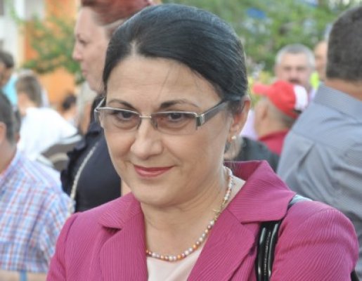 Ministrul Ecaterina Andronescu vine la Constanţa
